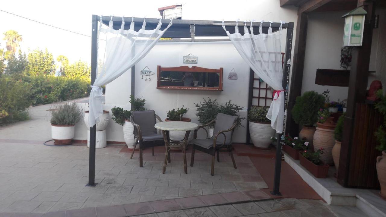 Villa Myrto Hersonissos  Exteriör bild